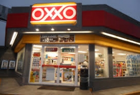 Aseguran a ladrón de Oxxo