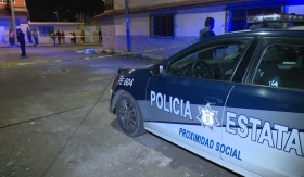 El cuerpo habr&iacute;a sido tirado de un veh&iacute;culo en movimiento 