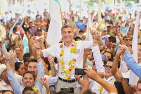 Con Tony Gali m&aacute;s infraestructura y desarrollo para la Mixteca