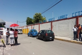 Separan del cargo al docente 