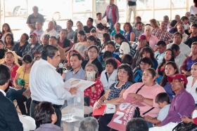 Recibe el apoyo de las redes magisteriales poblanas 