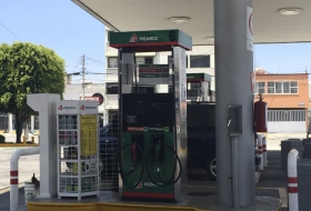 El combustible que mas escasea es la gasolina Premium.