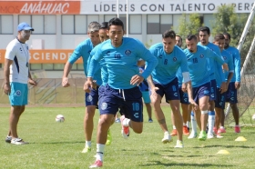 Debutar&aacute;n ante Tigres 