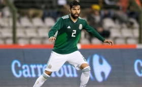 Néstor Araujo se perfila a ser baja de la Selección por lesión