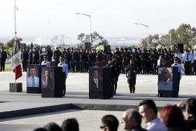 Funcionarios, familiares y amigos asistieron al homenaje póstumo