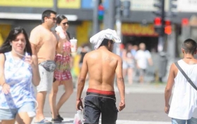 Se esperan m&aacute;s de 45 grados en temperatura.