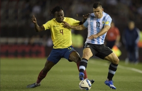 La Selección de Argentina perdió como local 2-0