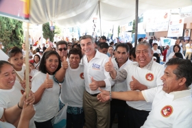 M&aacute;s empleos para los poblanos y respeto a la vida sindical asegura Tony Gali