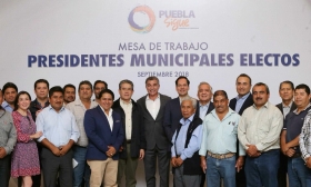 El mandatario subrayó que es fundamental impulsar una agenda municipalista