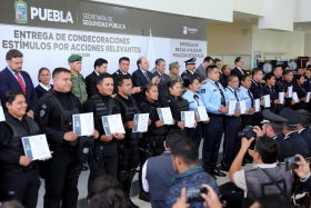  Se beneficiaron a 550 elementos policiales