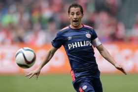 Andr&eacute;s Guardado regres&oacute; a las canchas con el PSV.