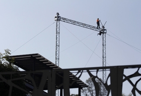 Suspenden colocación cables